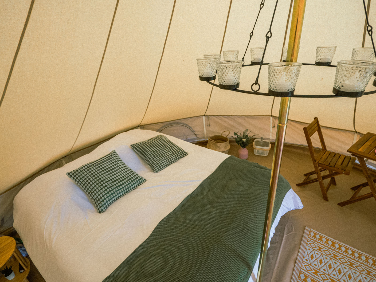 Reves2bulles tente de Monein